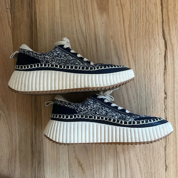 Dolce Vita Dolen Navy Blue Sneakers – Women's Size 6.5, Stylish Platform - Picture 3 of 7